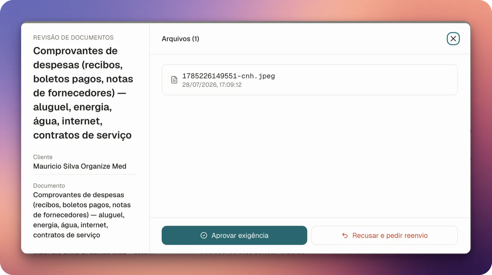 Fila de conferência do OC Docs com as opções de aprovar e recusar o documento